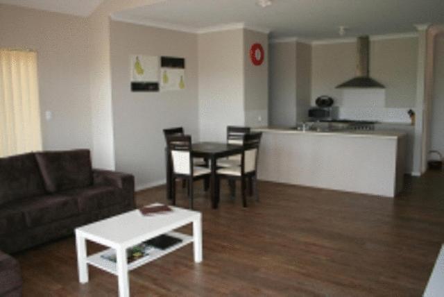 Cosy Corner Beach Cottages Kronkup Rum bild