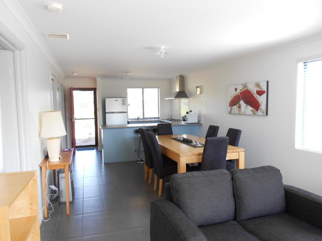 Cosy Corner Beach Cottages Kronkup Rum bild